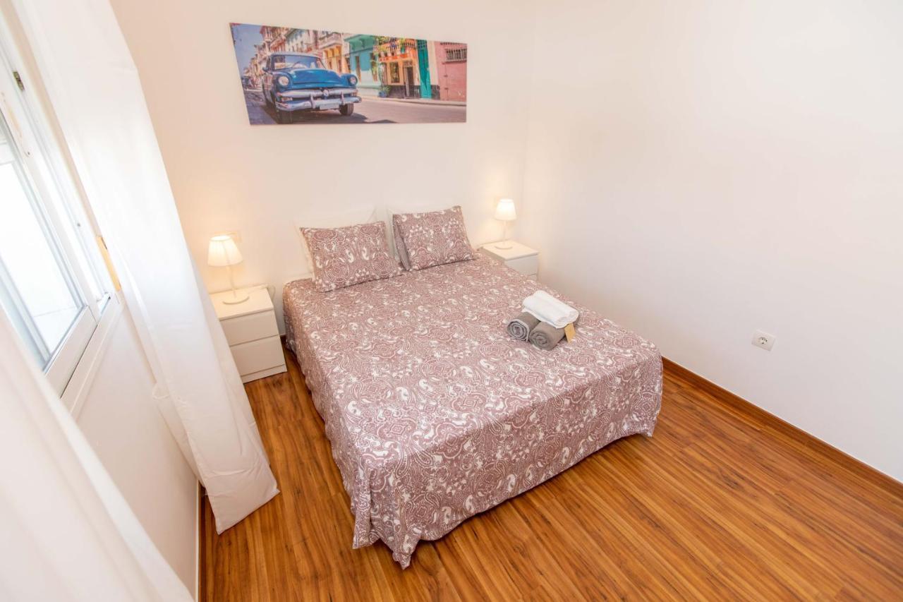 Heaven By The Sea Apartments Malaga Luaran gambar